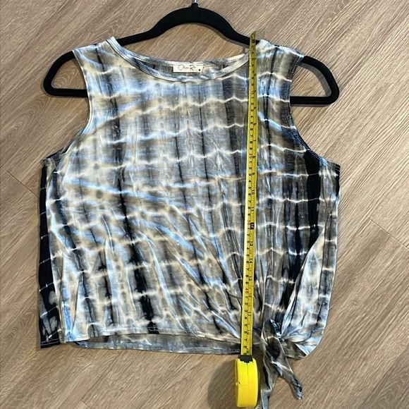 Olivia Rea Women’s Cropped Tank Top Large Grey & White Tie Dye Bohemian Festival - Picture 11 of 12